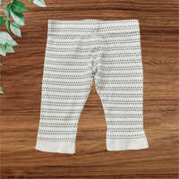 F&F Háromszög mintás nadrág