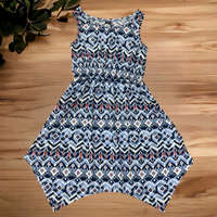 Egyéb Mutatós, mintás ruha