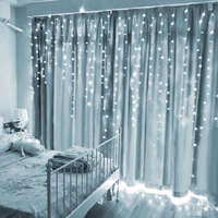 Family Decor Family Decor 58902B LED-es fényfüggöny - 2,2 m - hidegfehér 100 LED