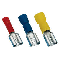 TRACON TRACON PCSH5 Szigetelt rátolható csatlakozó hüvely, sárgaréz, piros 4,8×0,8mm, 1,5mm2