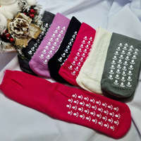 Aura Via Női kötött csúszásgátlós zokni 38-41, Ecru