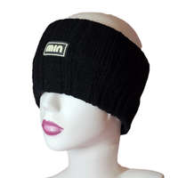 Női kötött fülpánt-fejpánt felirattal Fekete