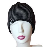 Vastag -bélelt FÉRFI sapka csíkos Szürke