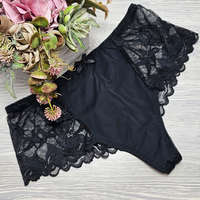 Lemila Magas derekú tanga csipkés szélű Fekete, M